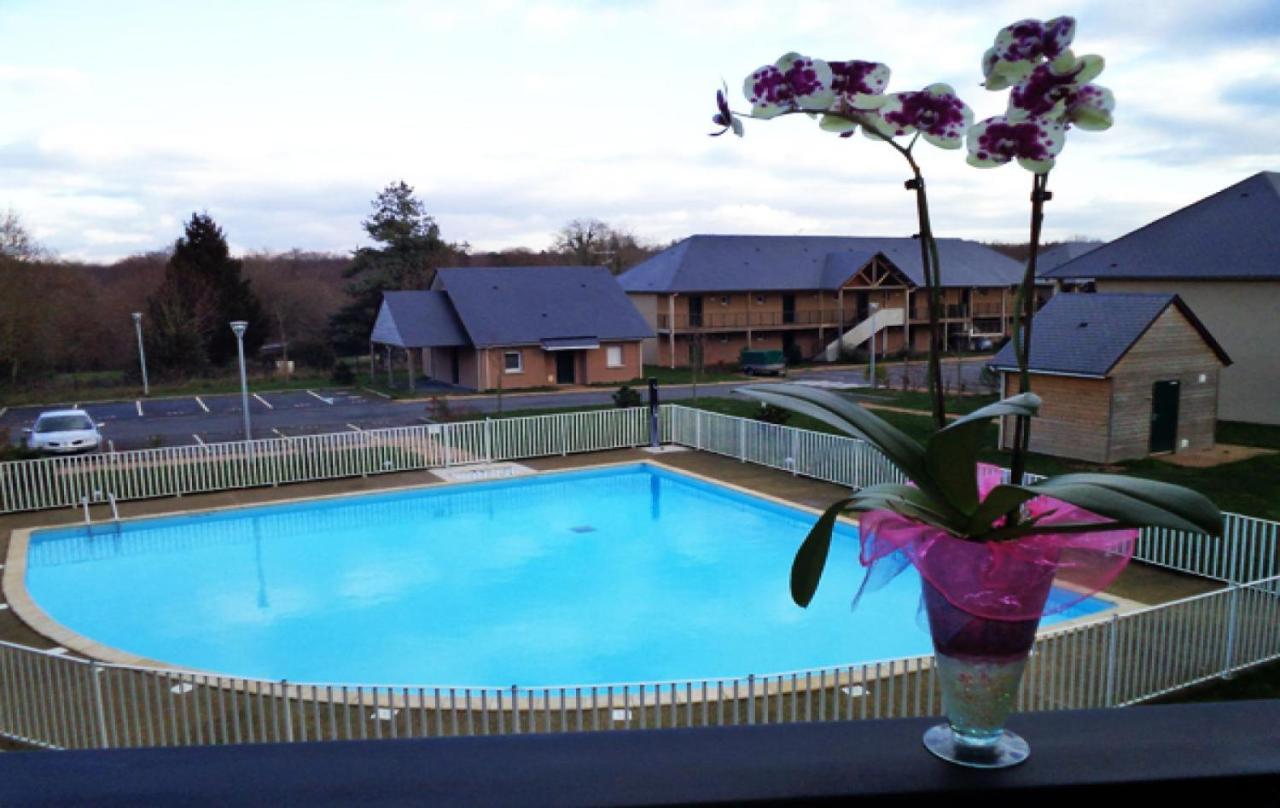 Charmant 2 Pieces Proche D Honfleur, Piscine En Saison, Parking Gratuit, Wifi Équemauville Zewnętrze zdjęcie